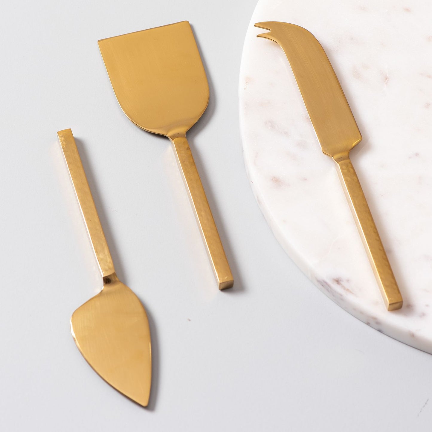 Brass Cheese Knife Set- Hammered Finish